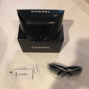 CHANEL SUNGLASSES